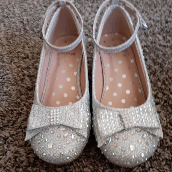 Crystal shoes - Picture 1 of 5